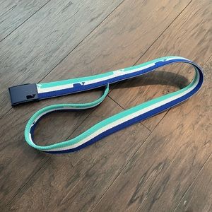 Brand new men’s Vineyard vines belt
